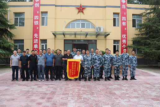 共建臨汾闊步行，軍民聯(lián)誼魚水情